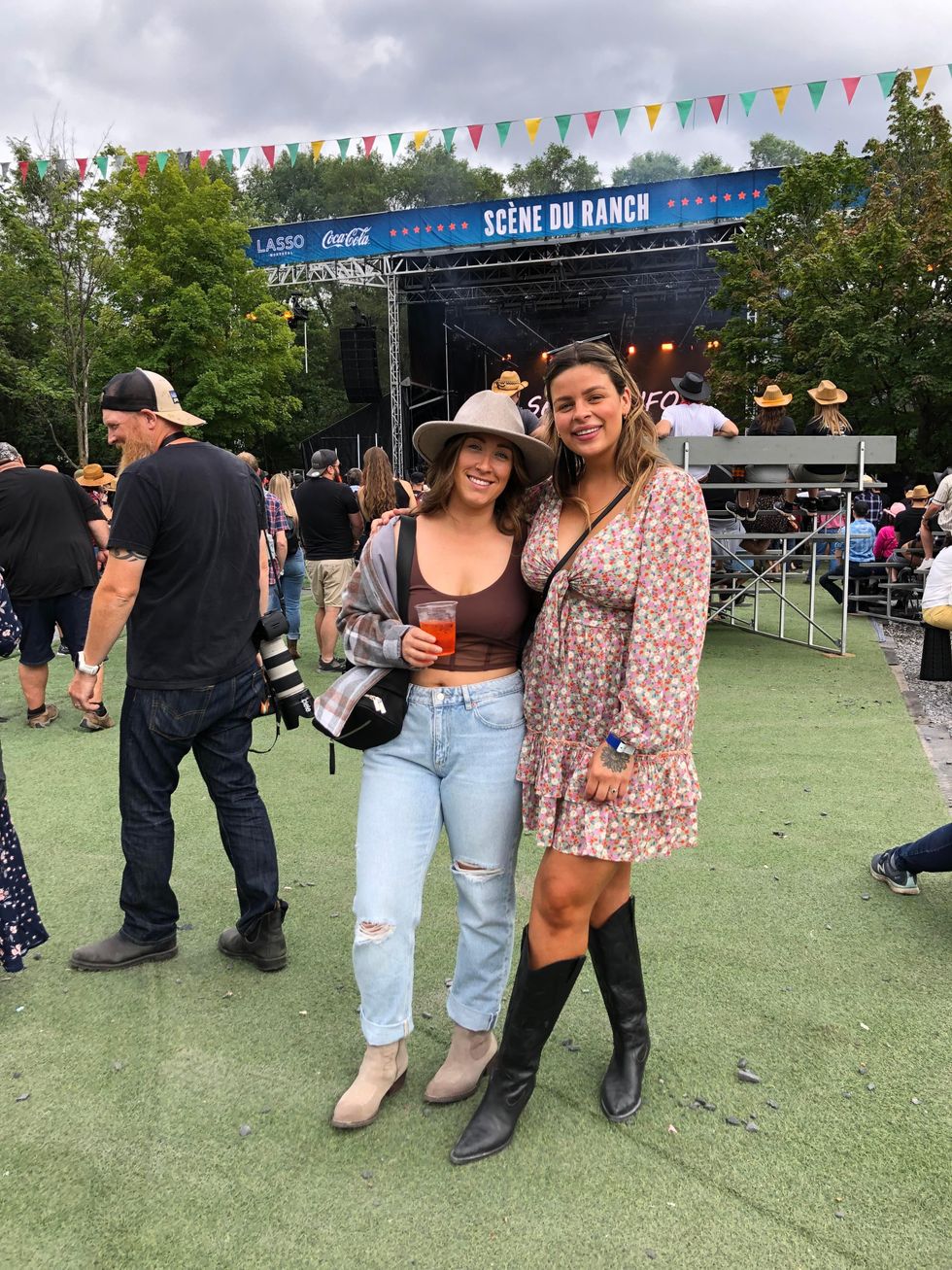 Alanis Desilets d'OD et son amie Jennifer Duff