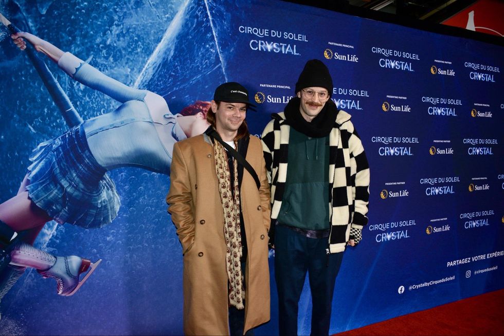 Antoine Bouchard-C\u00f4tes et son accompagnateur sur le tapis rouge du Cirque du Soleil.