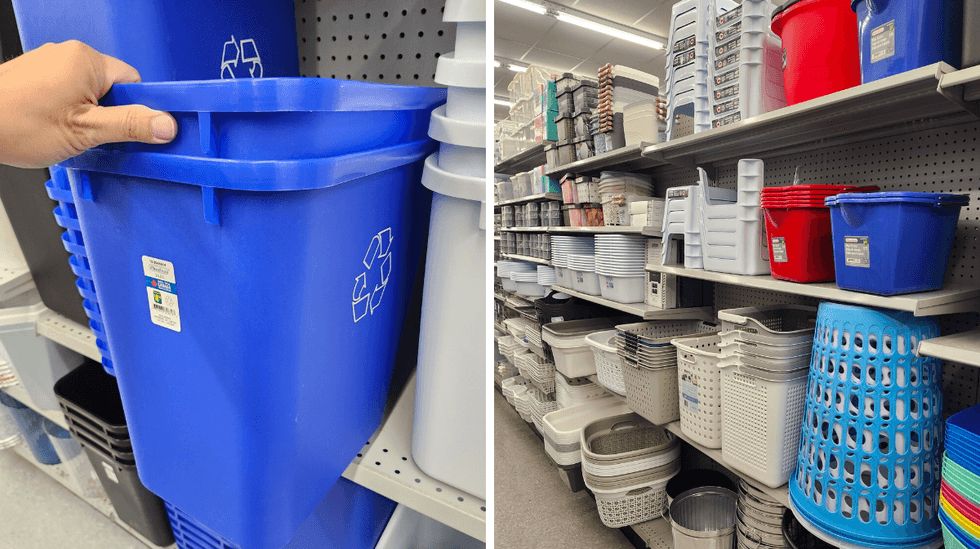 Bacs de rangement dans un magasin.
