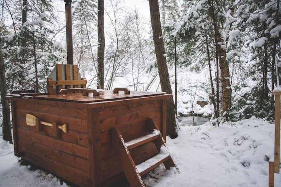 Bain nordique du Airbnb La M\u00e9lilot.