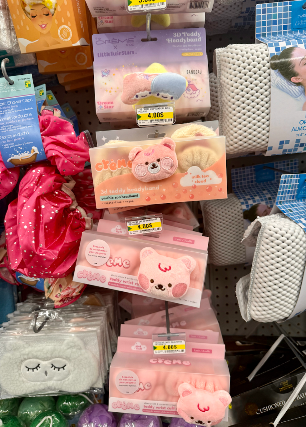 Bandeaux en peluche pour la routine de soins vendus au Dollarama.