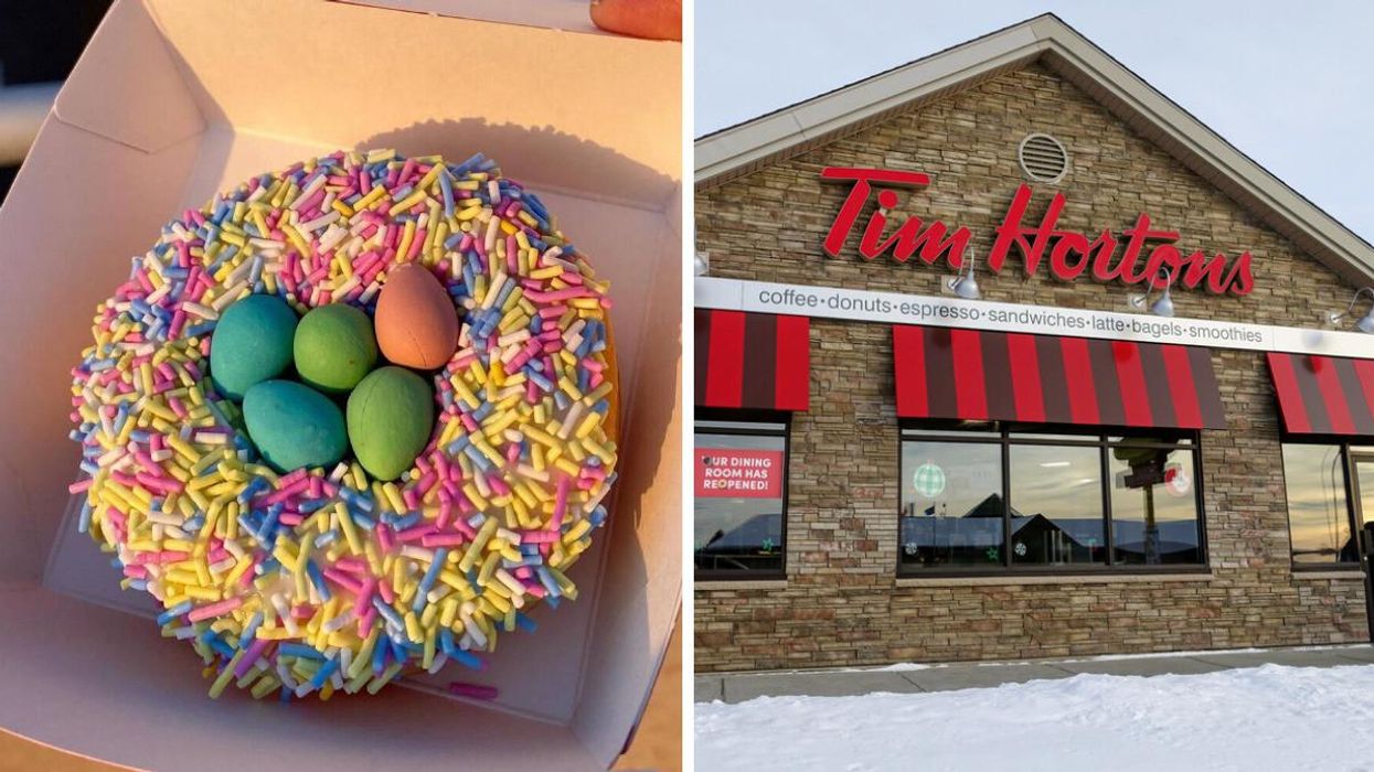 Beigne aux Mini Eggs du Tim Hortons. Droite : Façade du Tim Hortons.