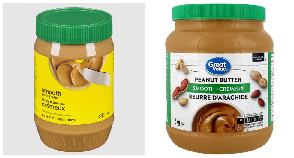 Beurre d'arachide Sans Nom sur le site du Maxi. Droite : Beurre d'arachide Great Value sur le site du Walmart.