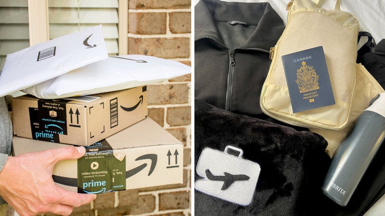 Boîtes Amazon Prime. Droite : Items de voyage commandés sur Amazon.