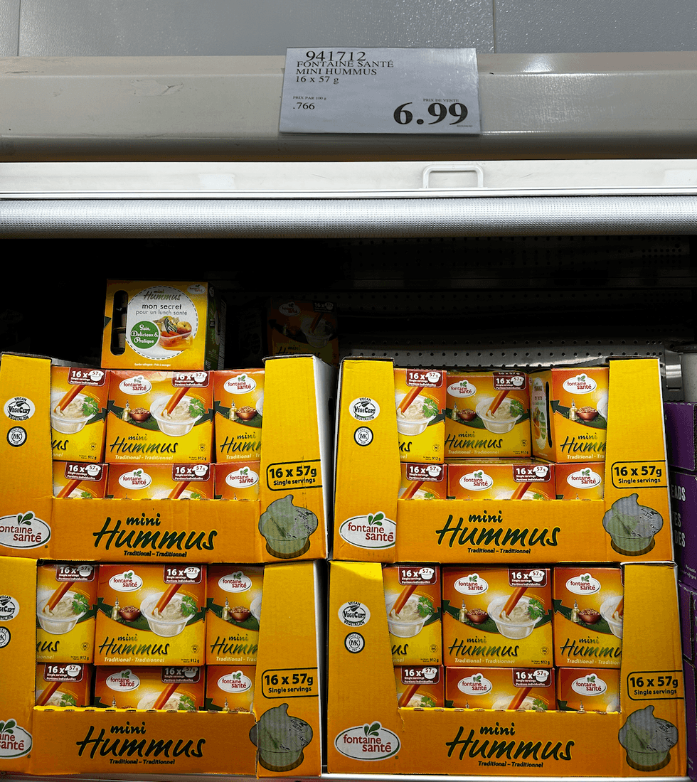 Boites de Mini hummus de la marque Fontaine Sant\u00e9.