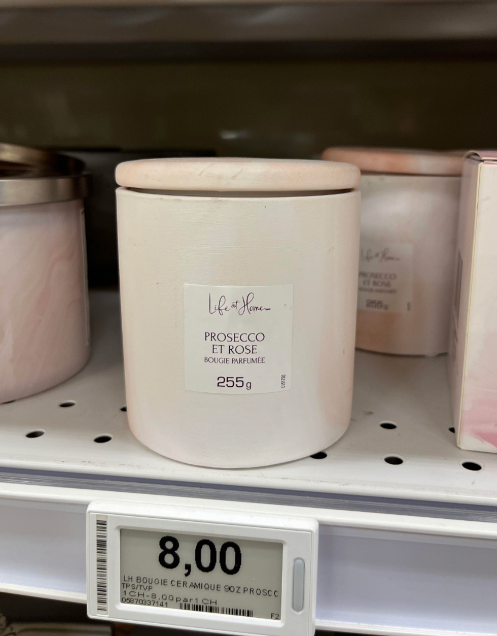 Bougie Prosecco et rose de chez Maxi & Cie.