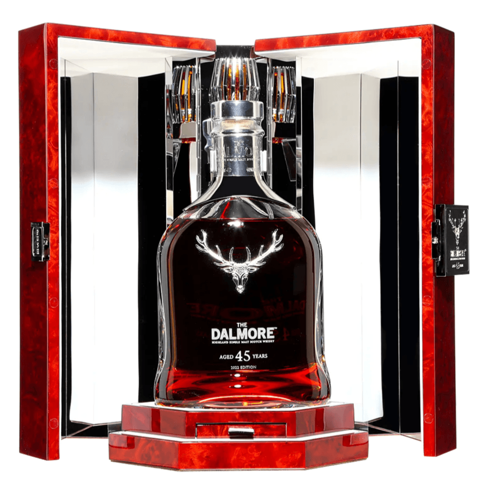 Bouteille de Dalmore Rare & Fine Quarante-Cinq Ans Highlands Single Malt.