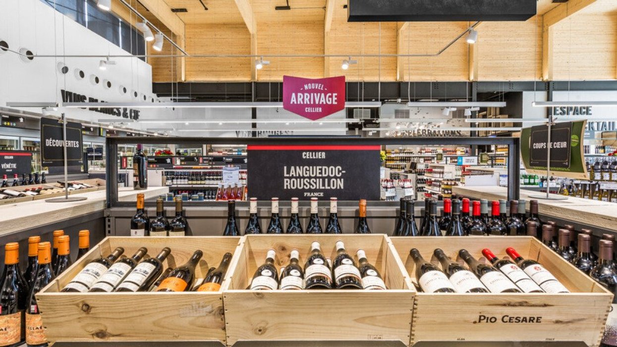 Bouteilles de la SAQ.