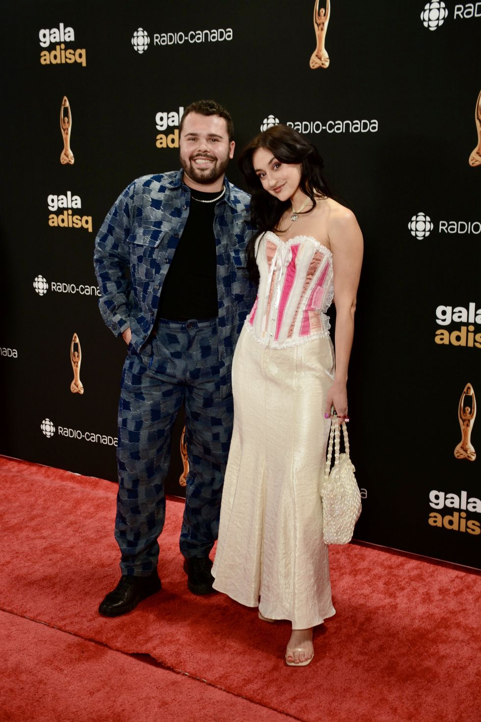 Brendan Mikan et Emy Lalune au Gala de l'ADISQ 2024.