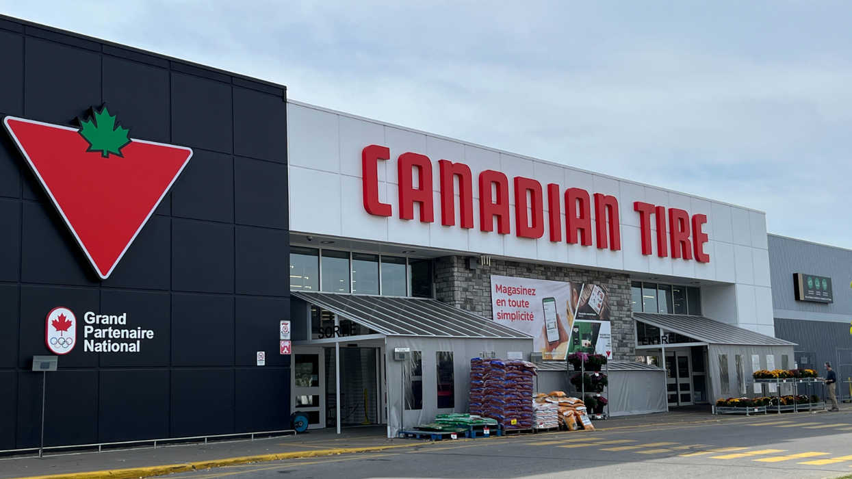 Canadian Tire de Laval.