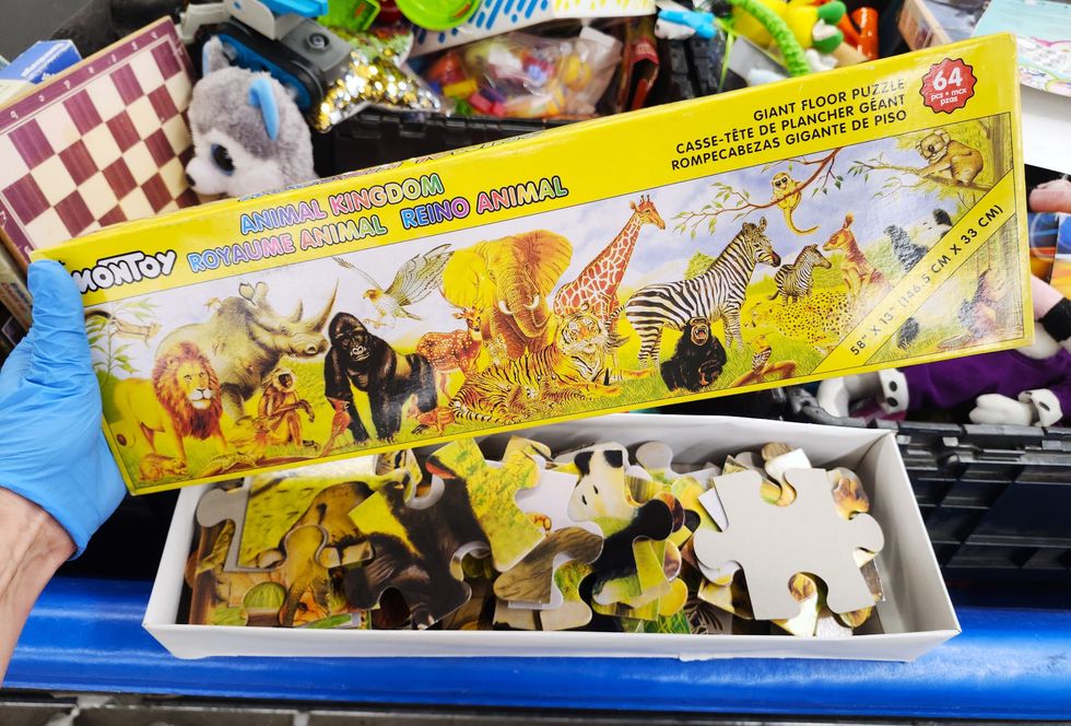 Casse-t\u00eate de la marque Montoy.