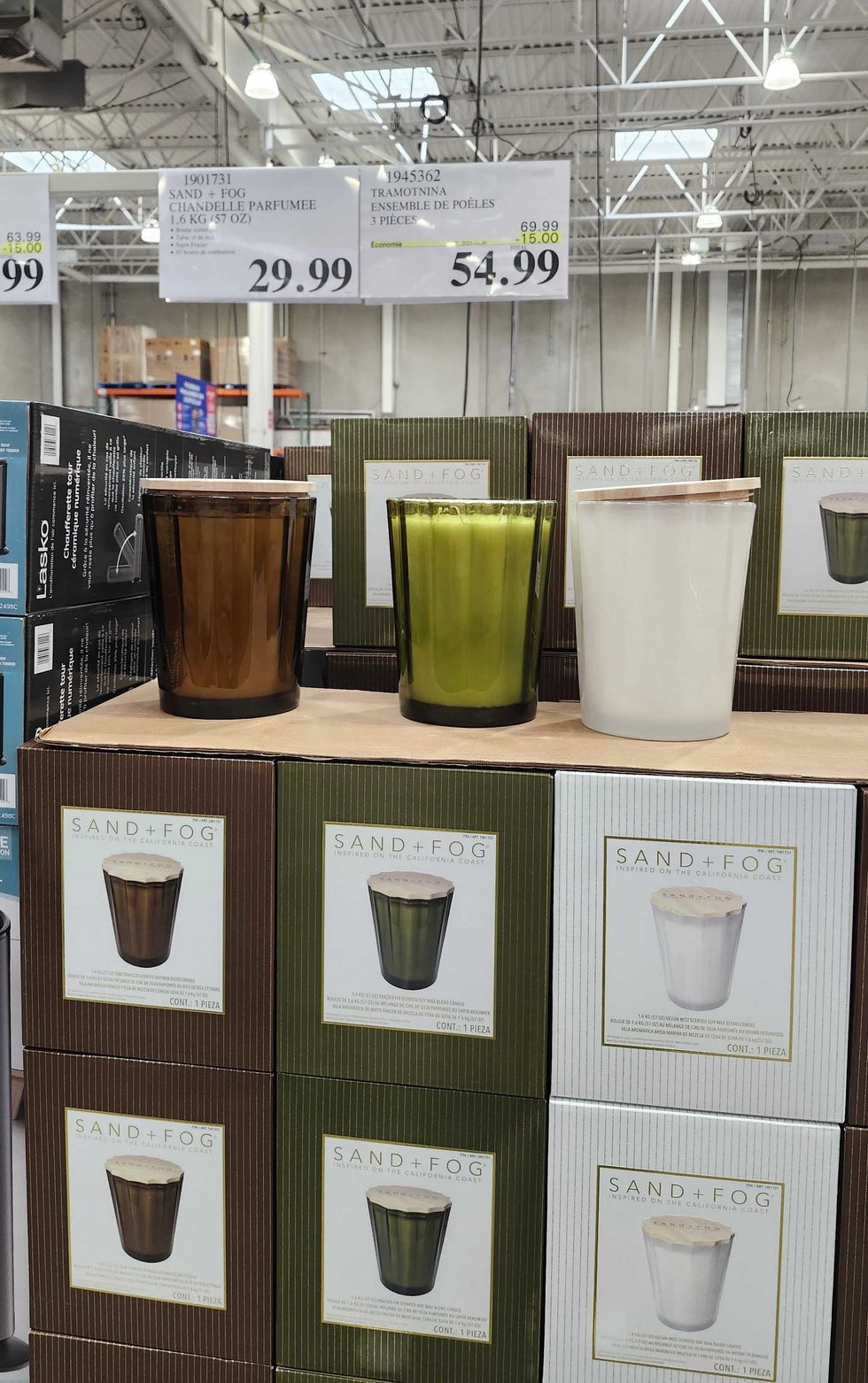 Ces chandelles parfum\u00e9es de la marque Sand + Fog.