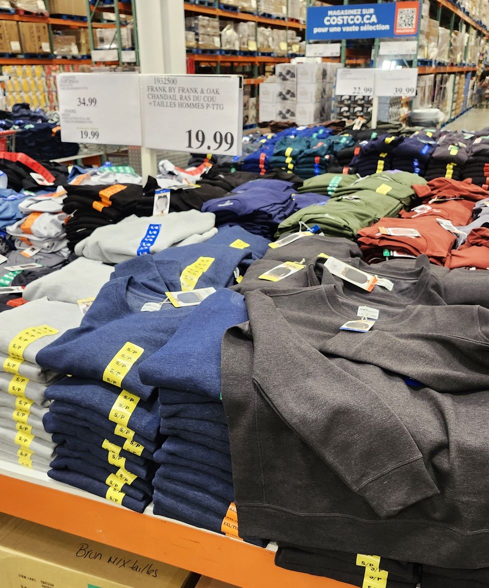 Chandail col rond Frank & Oak.