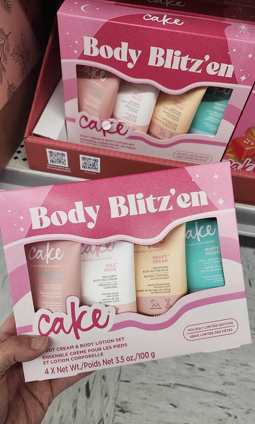 Coffret de cr\u00e8mes et lotions corporelles de la marque Cake.