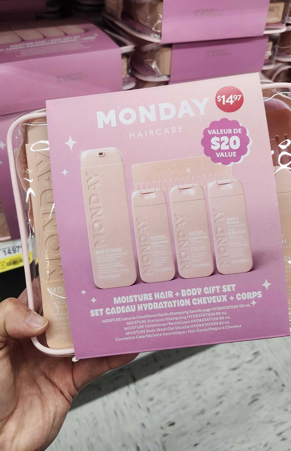 Coffret hydratation de la marque MONDAY.