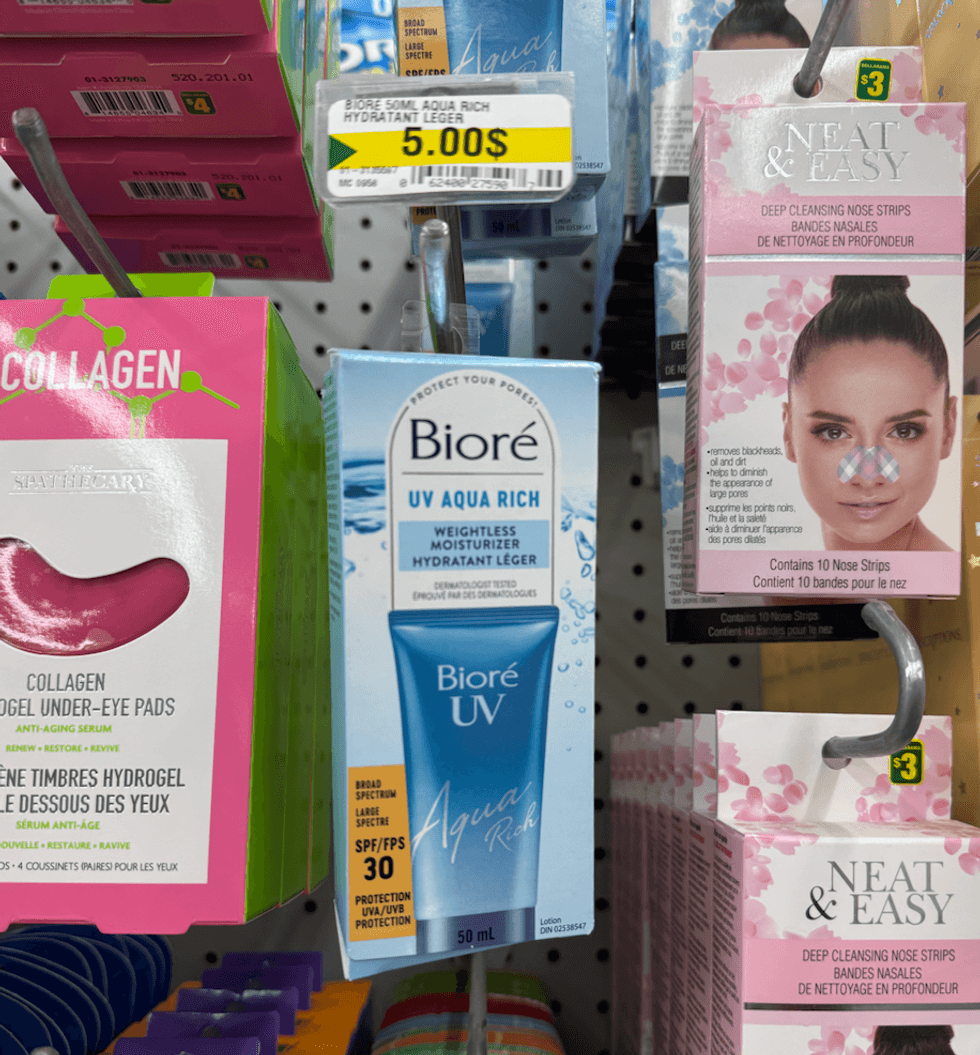 Cr\u00e8me Bior\u00e9 UV Aqua Rich dans son emballage au Dollarama.