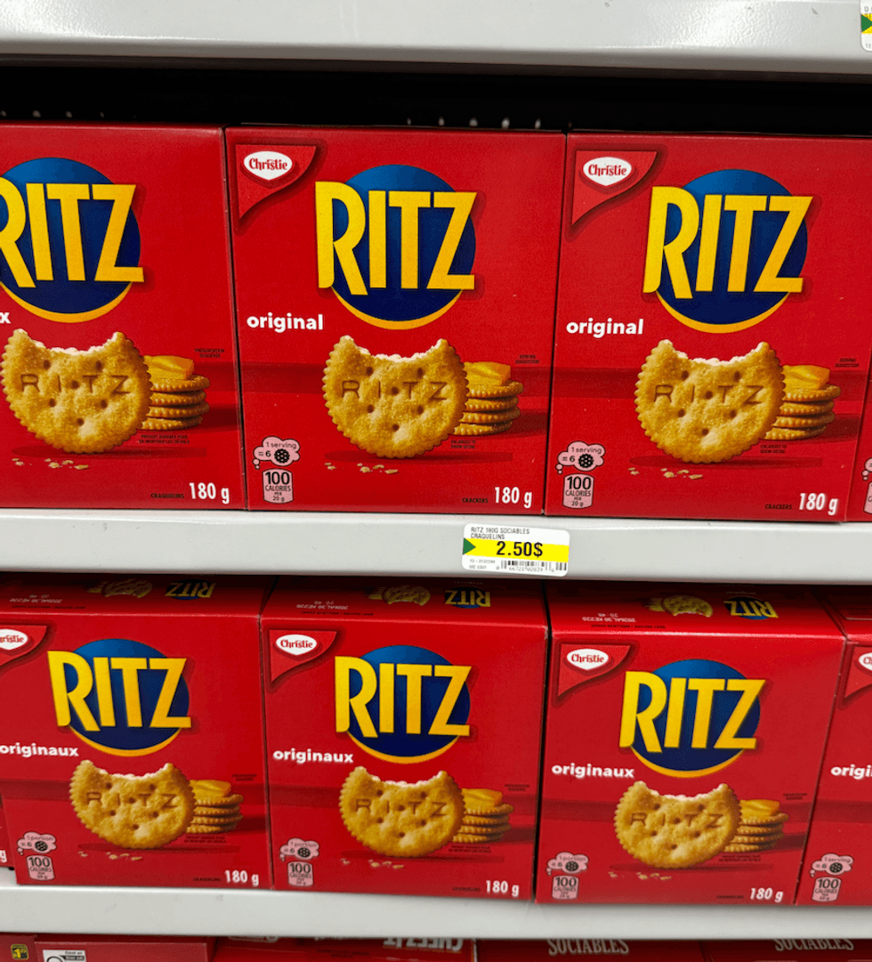 Craquelins Ritz Originaux, vendus au Dollarama.