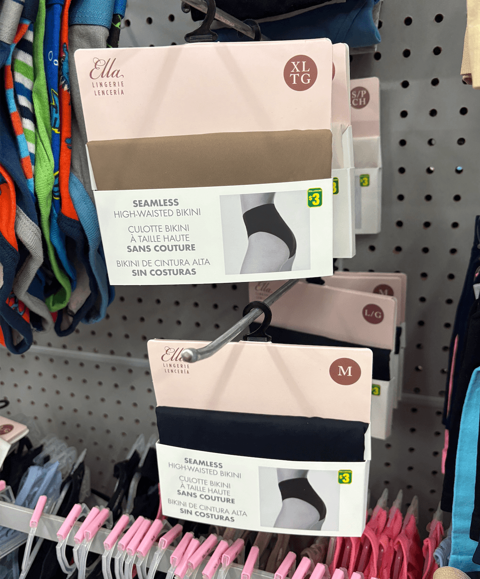 Culotte bikini taille haute sans couture sur les \u00e9tag\u00e8res du Dollarama.