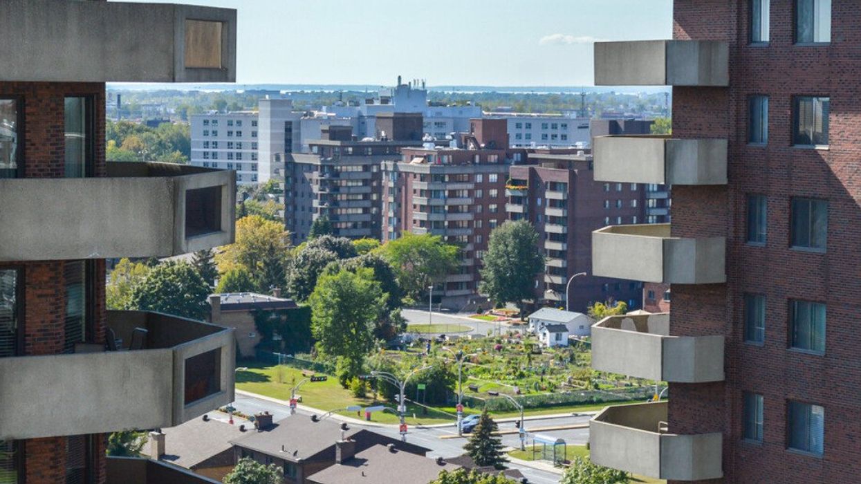 Des immeubles à logements à Montréal.
