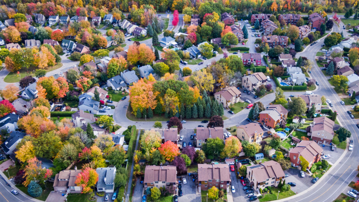 Des maisons au Québec.