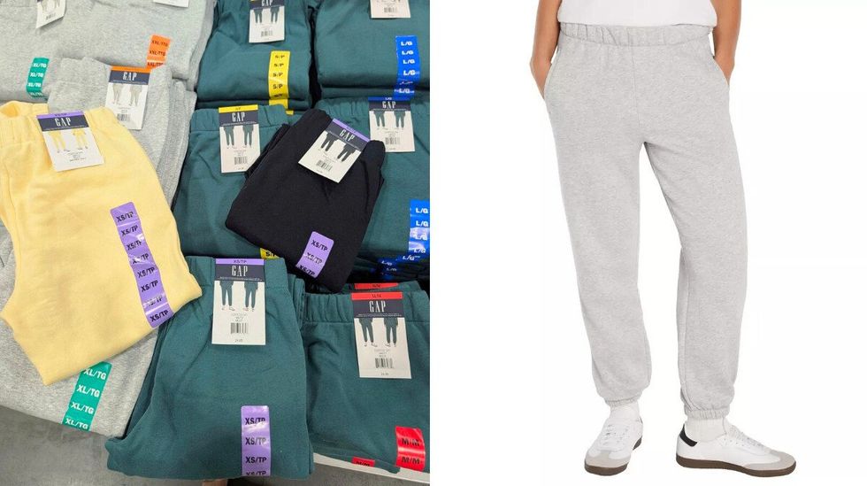 Des pantalons joggers gris, jaunes, verts et noirs vendus dans le rayon des v\u00eatements chez Costco. Droite : une mannequin qui porte un jogger gris.