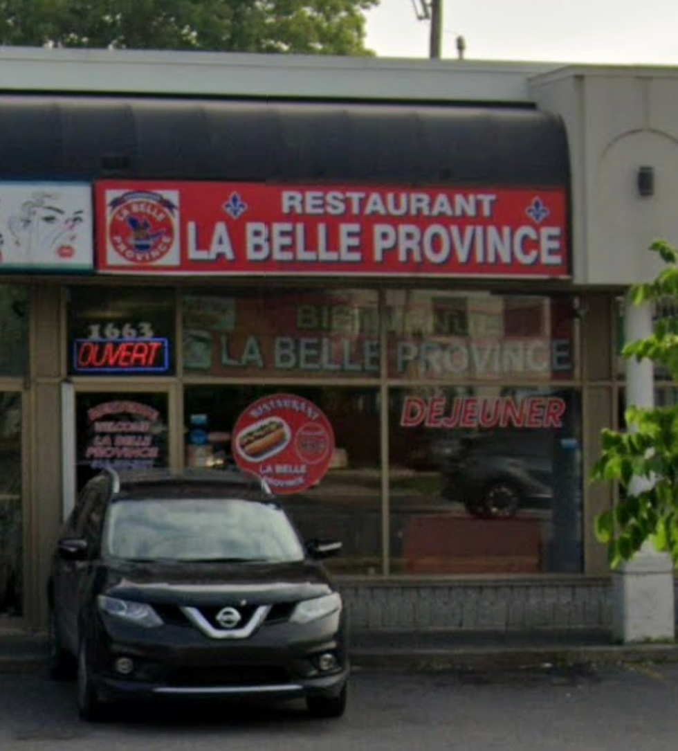 Devanture de La Belle Province.