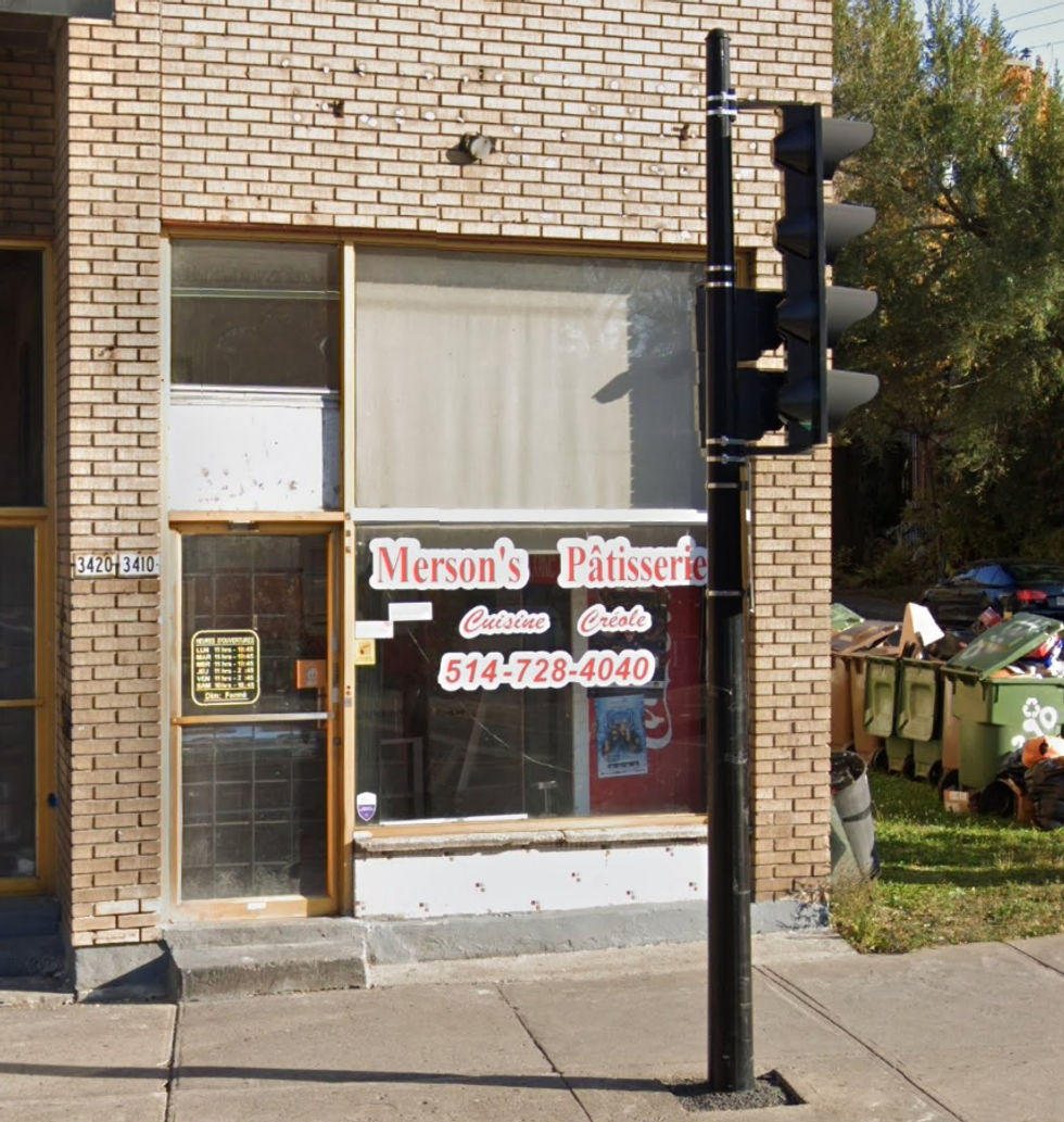 Devanture du commerce Merson's P\u00e2tisserie \u00e0 Montr\u00e9al.
