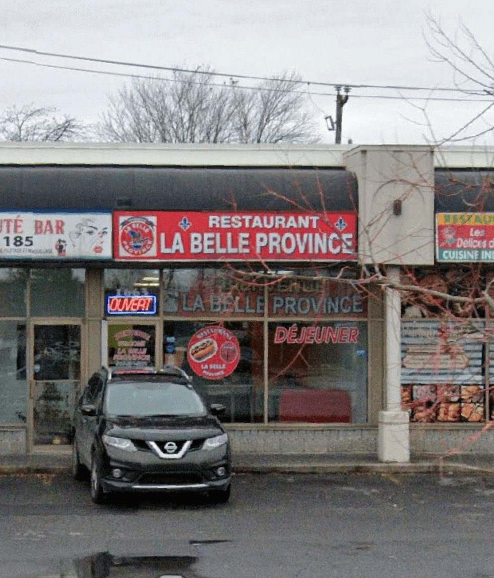 Devanture du restaurant La Belle Province \u00e0 Montr\u00e9al.