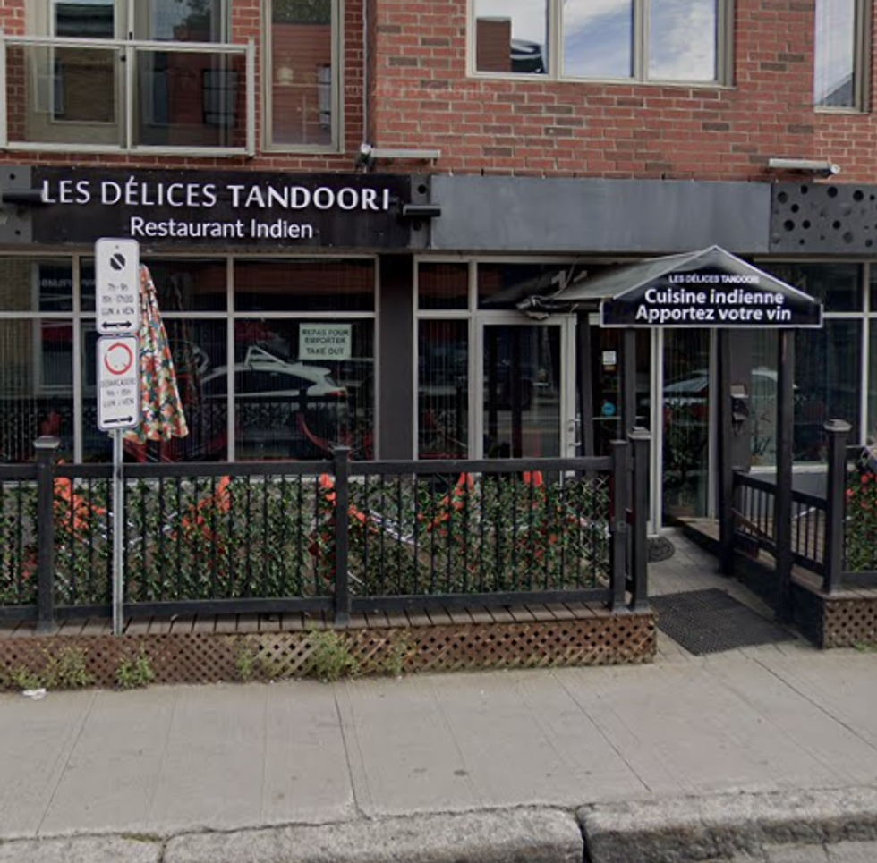 Devanture Les D\u00e9lices Tandoori.