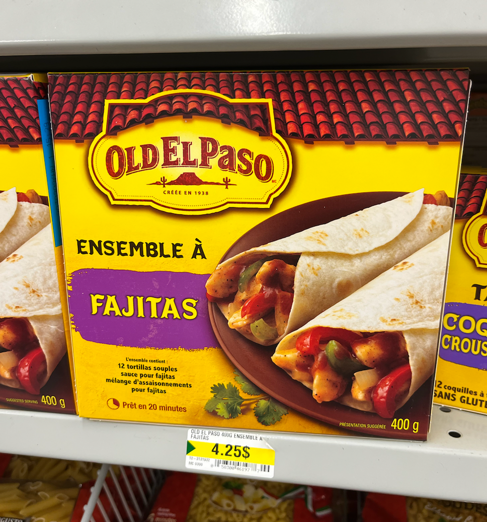 Ensemble repas pour fajitas Old El Paso sur les tablettes du Dollarama.