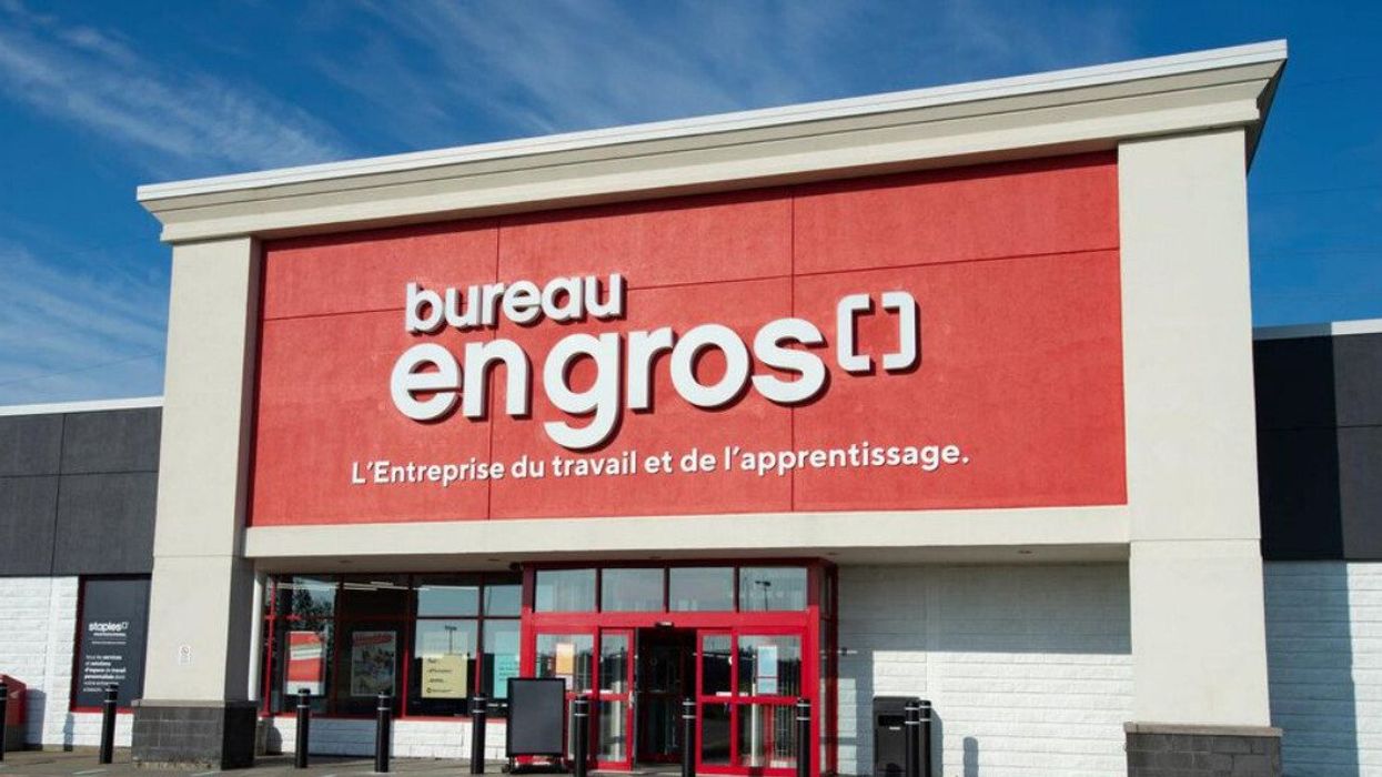 Façade d'un magasin Bureau en Gros.