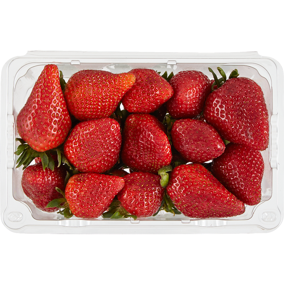 Fraises dans un casseau, vue de haut.