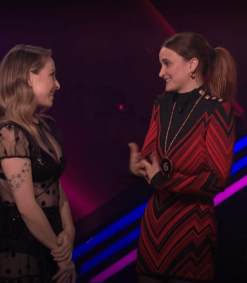 Gabrielle C\u00f4t\u00e9 porte une robe haute couture Balmain lors de sa victoire \u00e0 Big Brother C\u00e9l\u00e9brit\u00e9s.