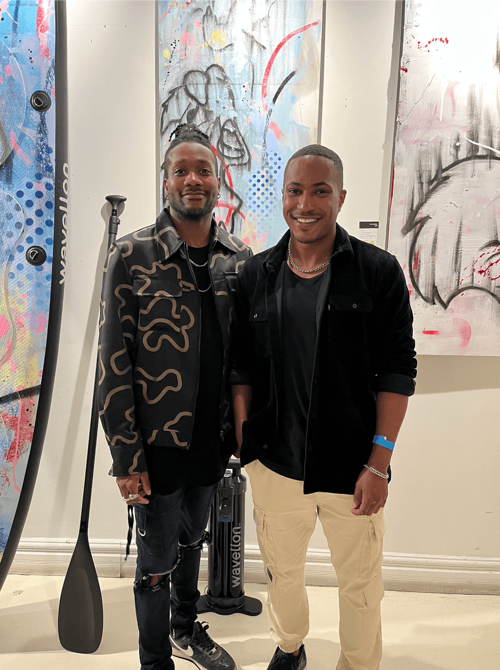 Greg et Riddjy Luzincourt \u00e0 la Galerie 203.