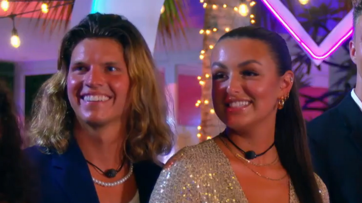 Hugo et Lorie de L'île de l'amour.