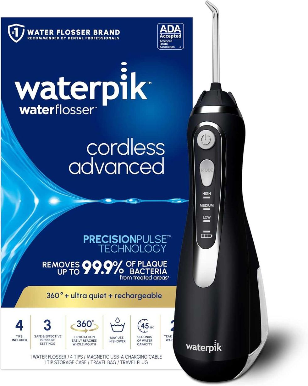 Hydropulseur sans fil Waterpik avec embouts et sac de transport \u00e0 vendre sur Amazon Canada.