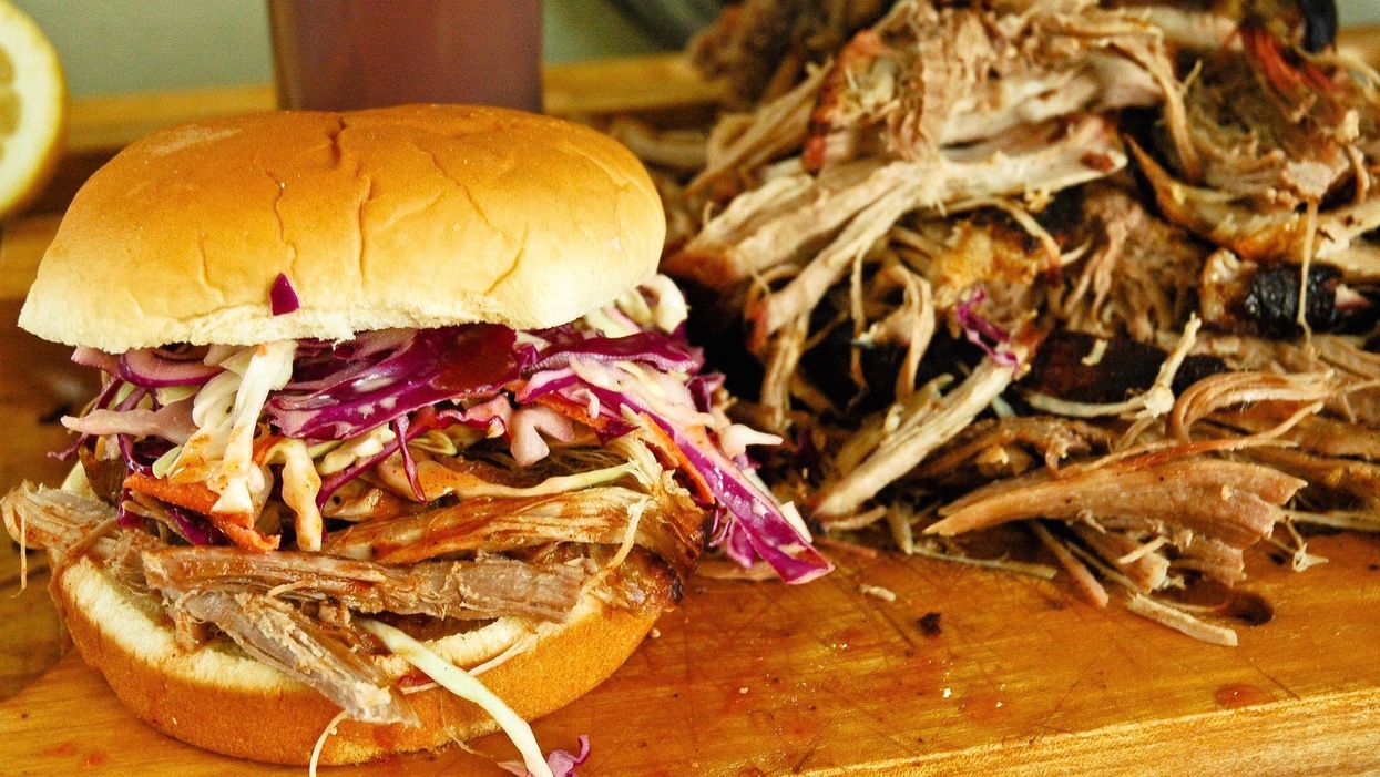 Compétition gratuite du plus grand mangeur de porc effiloché en juillet à Montréal