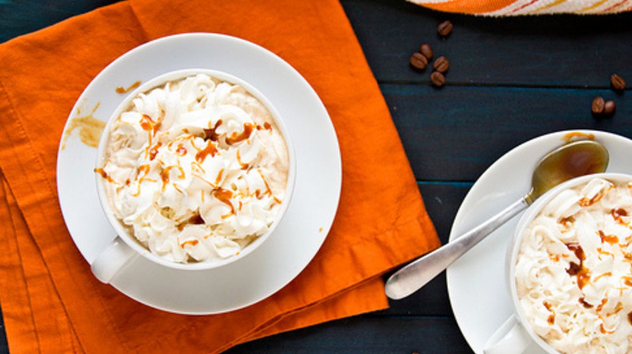 Voici comment faire un latté à la citrouille épicée encore meilleur que celui du Starbucks