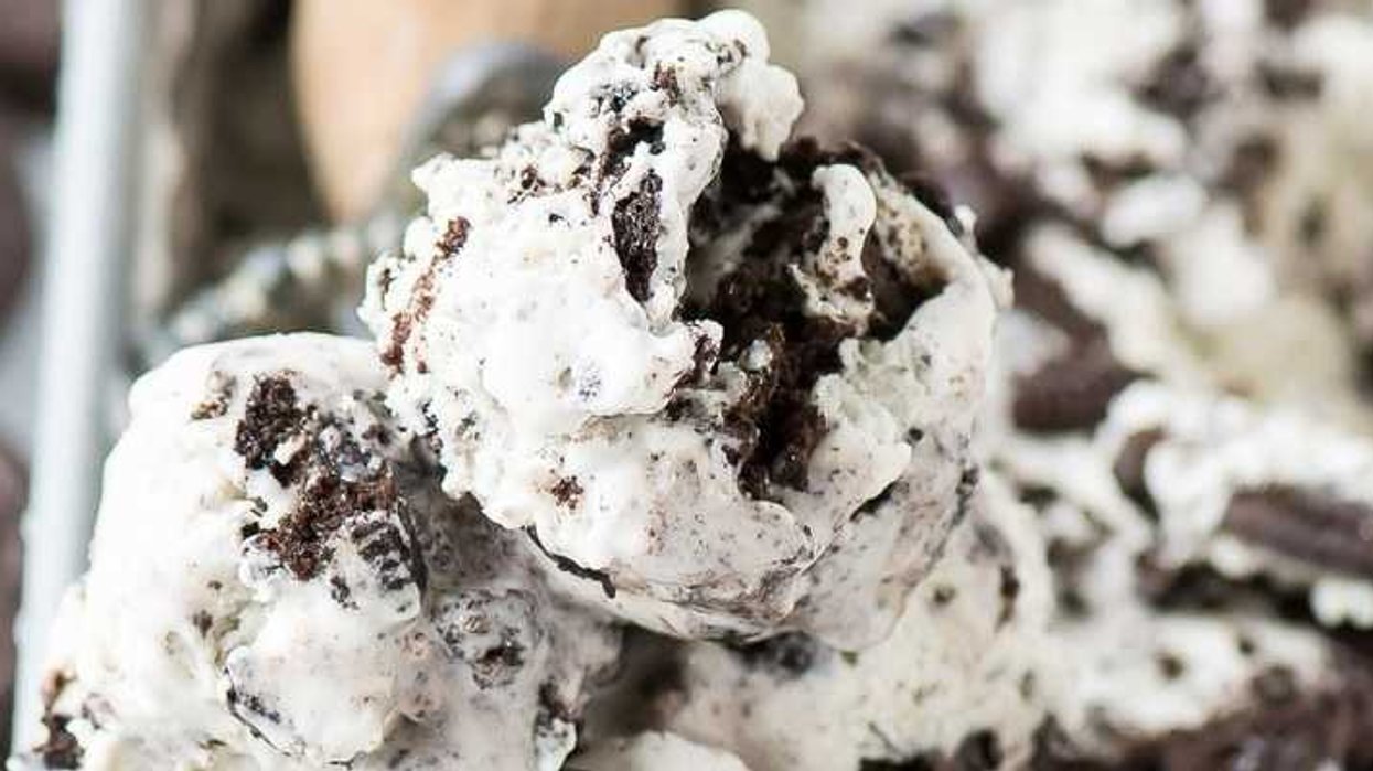 La crème glacée maison aux Oreos parfaite pour les jours de canicule