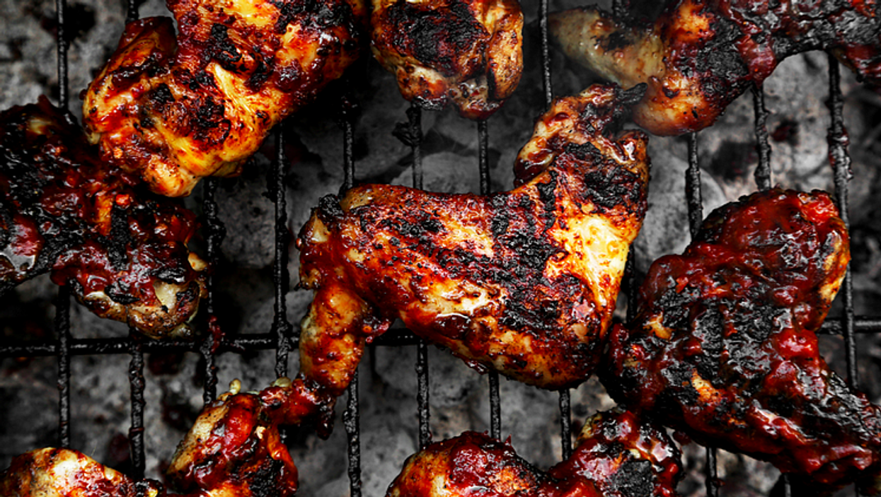 11 recettes créatives pour cuisiner ton alcool sur le BBQ