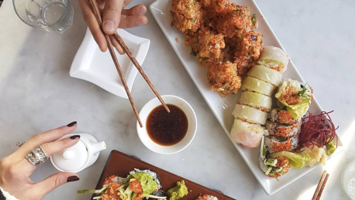 Il faut qu'on parle du MEILLEUR restaurant de sushis de Montréal