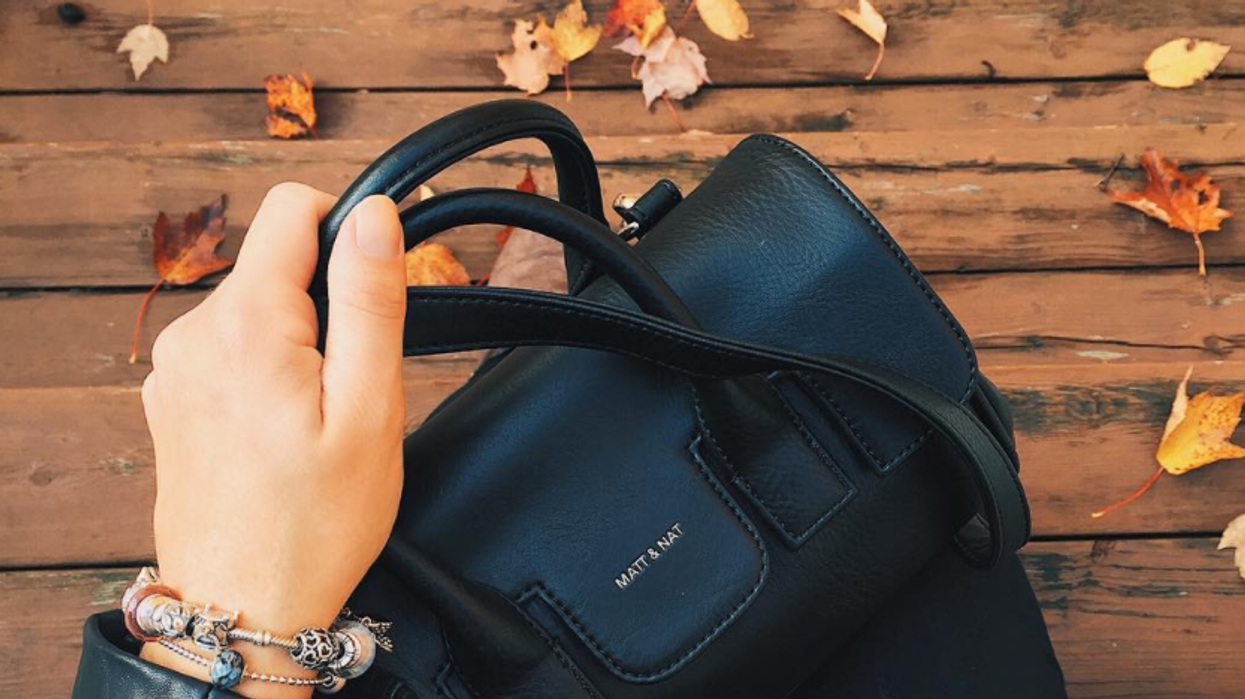 Une méga vente de vêtements et accessoires de designers québécois débarque à Montréal