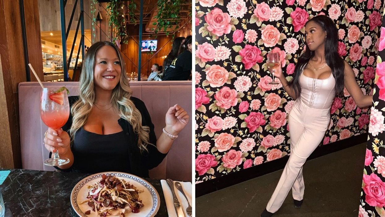 Izabelle Bee, un verre à la main. Droite : Une femme devant un mur tapissé de roses.