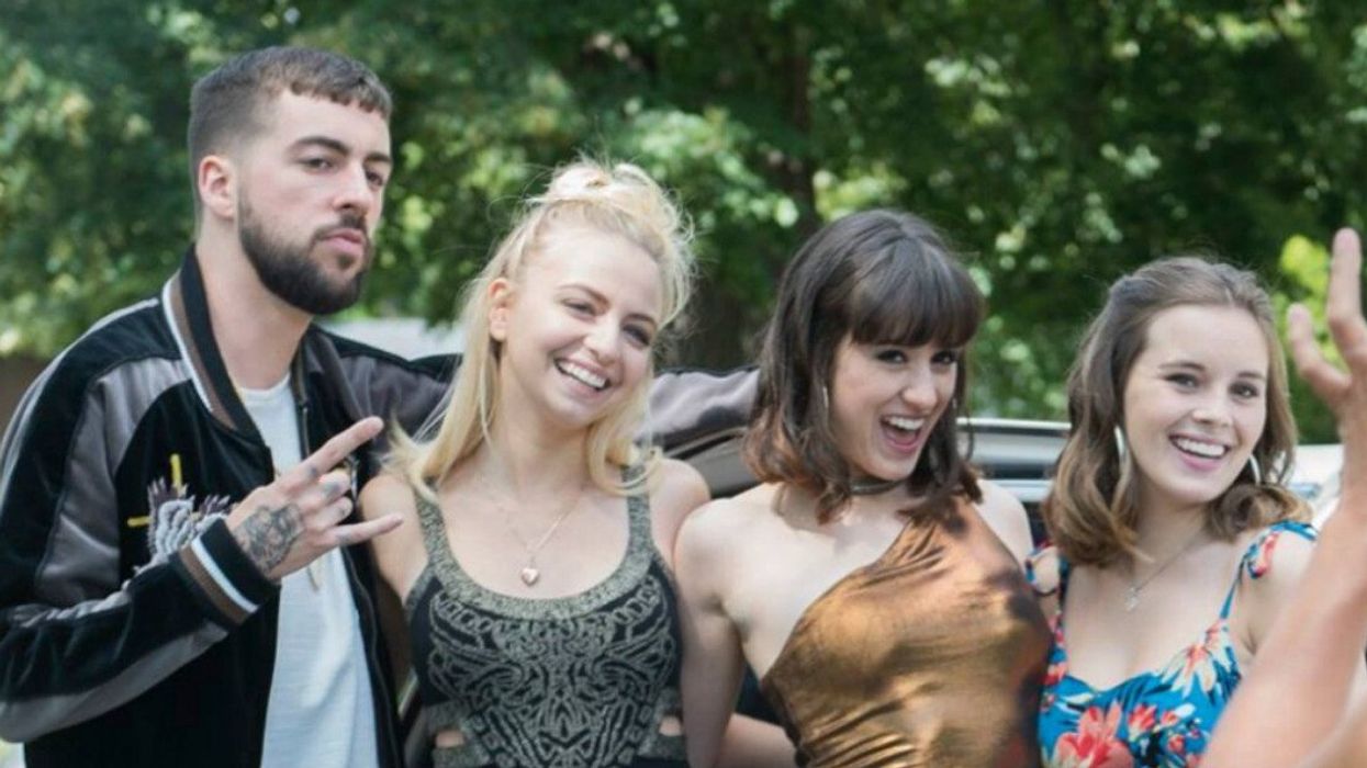 Jean-François Ruel, Ludivine Reding, Laurence Latreille et Camille Felton dans Fugueuse.