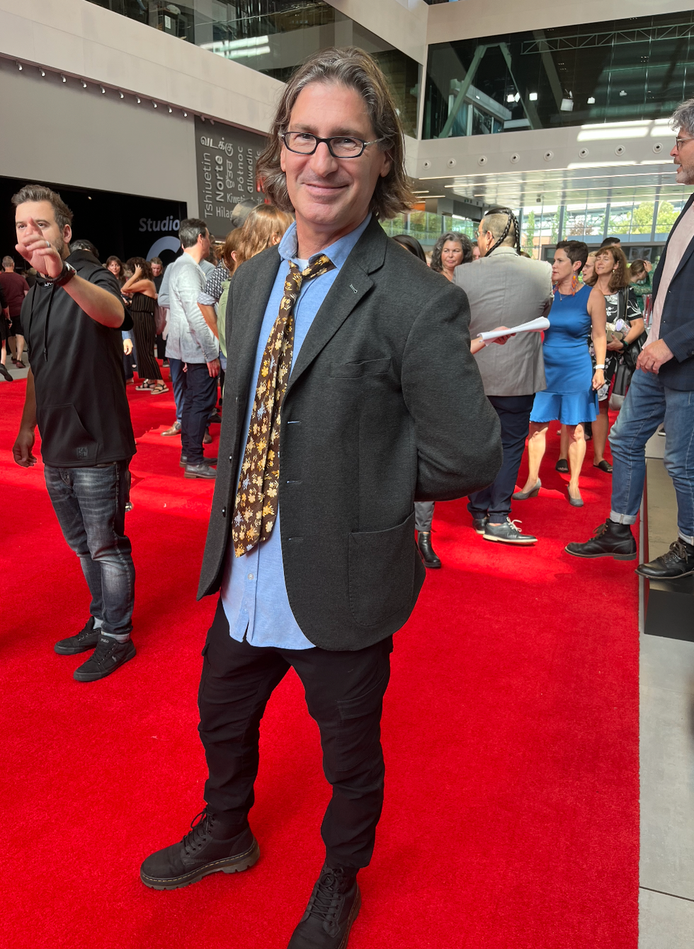 Jean-Ren\u00e9 Dufort pour Le gros laboratoire.