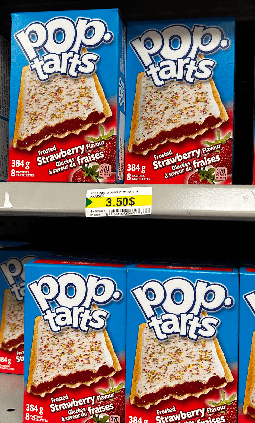 Kellogg's - Tartelettes Pop-Tarts glac\u00e9es \u00e0 saveur de fraises en vente au Dollarama de Ch\u00e2teauguay.