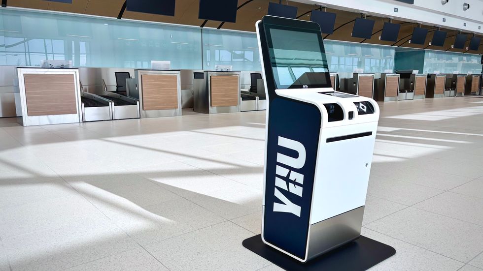 L'a\u00e9roport m\u00e9tropolitain de Montr\u00e9al.