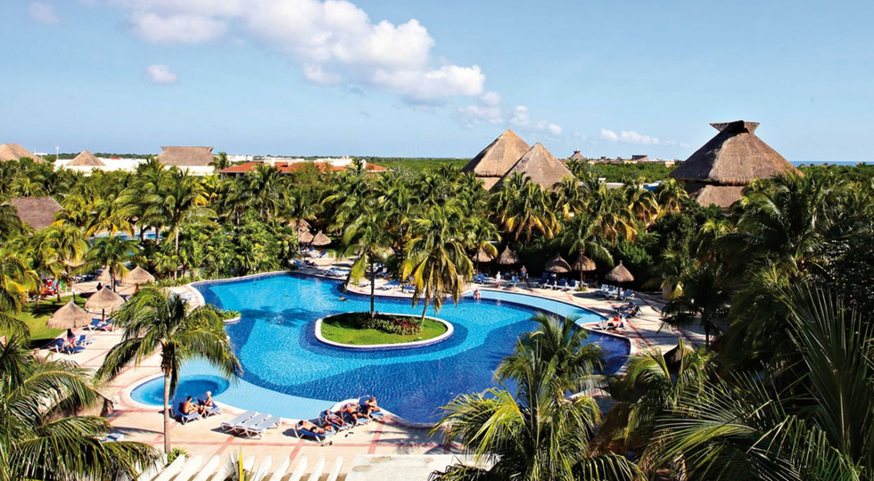 L'h\u00f4tel isol\u00e9 Bahia Principe Grand Coba \u00e0 Riviera Maya, au Mexique.