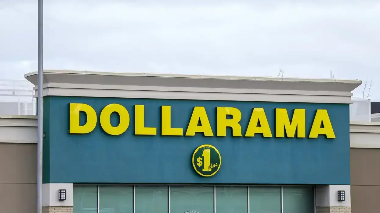 La devanture d'un Dollarama au Québec.
