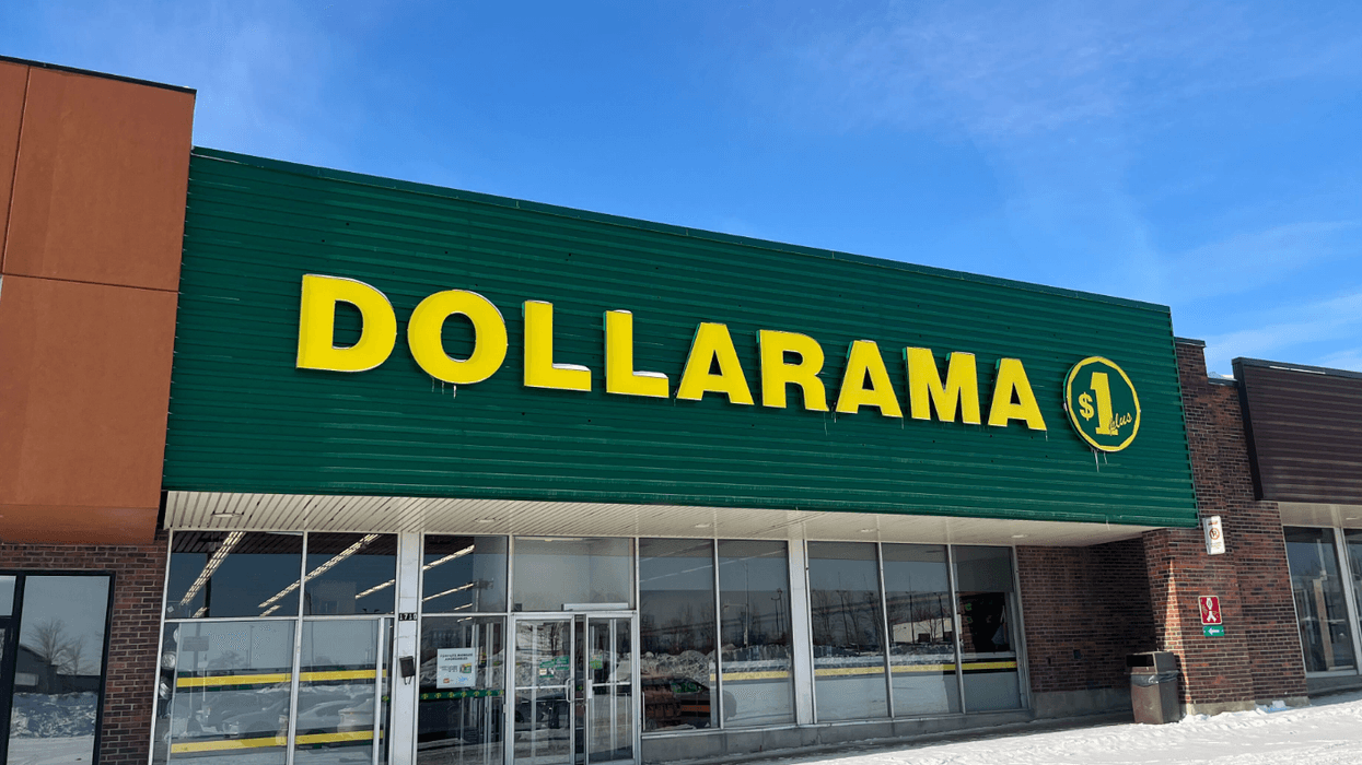La devanture d'un Dollarama.